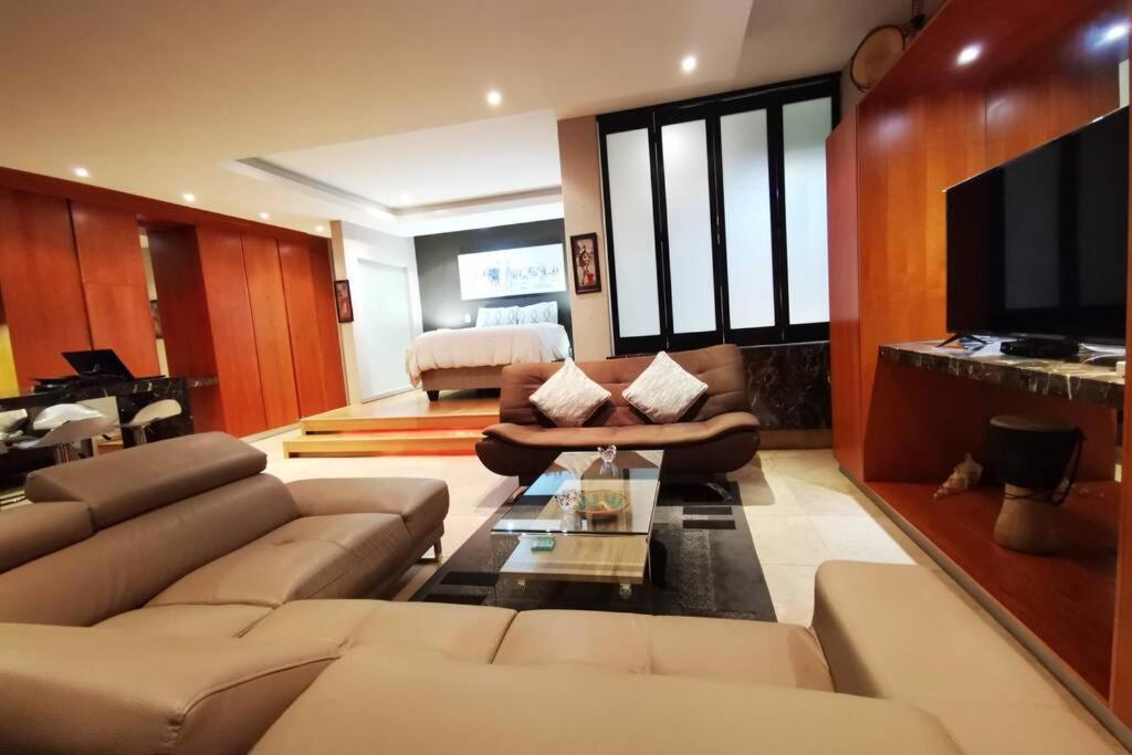 Appartamento 1507-Amazing Views & Unique Joburg Cbd Luxury Johannesburg Esterno foto