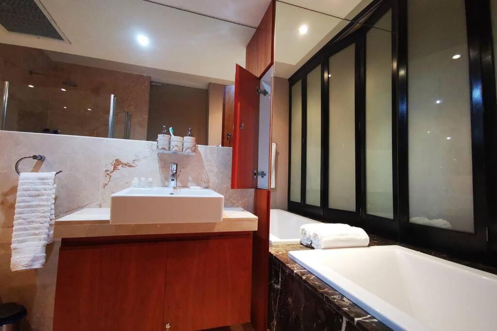 Appartamento 1507-Amazing Views & Unique Joburg Cbd Luxury Johannesburg Esterno foto