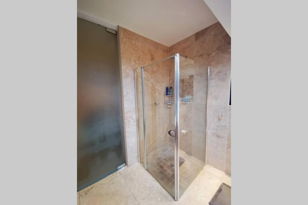 Appartamento 1507-Amazing Views & Unique Joburg Cbd Luxury Johannesburg Esterno foto