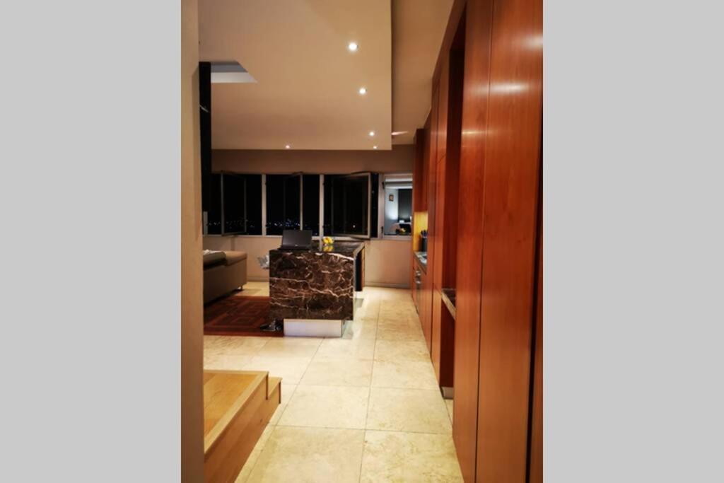 Appartamento 1507-Amazing Views & Unique Joburg Cbd Luxury Johannesburg Esterno foto